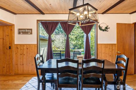 37627 W Lake Walker Drive SE Enumclaw WA 98022