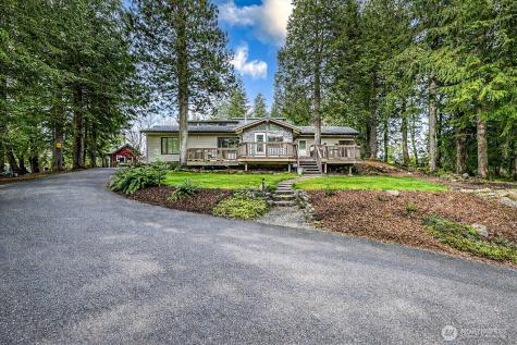 37627 W Lake Walker Drive SE Enumclaw WA 98022