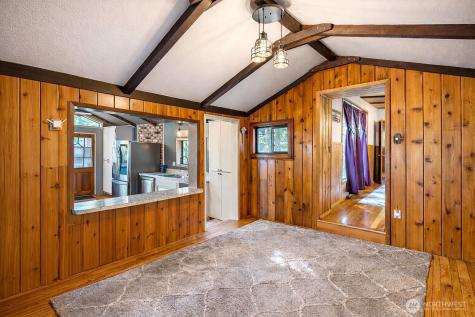 37627 W Lake Walker Drive SE Enumclaw WA 98022