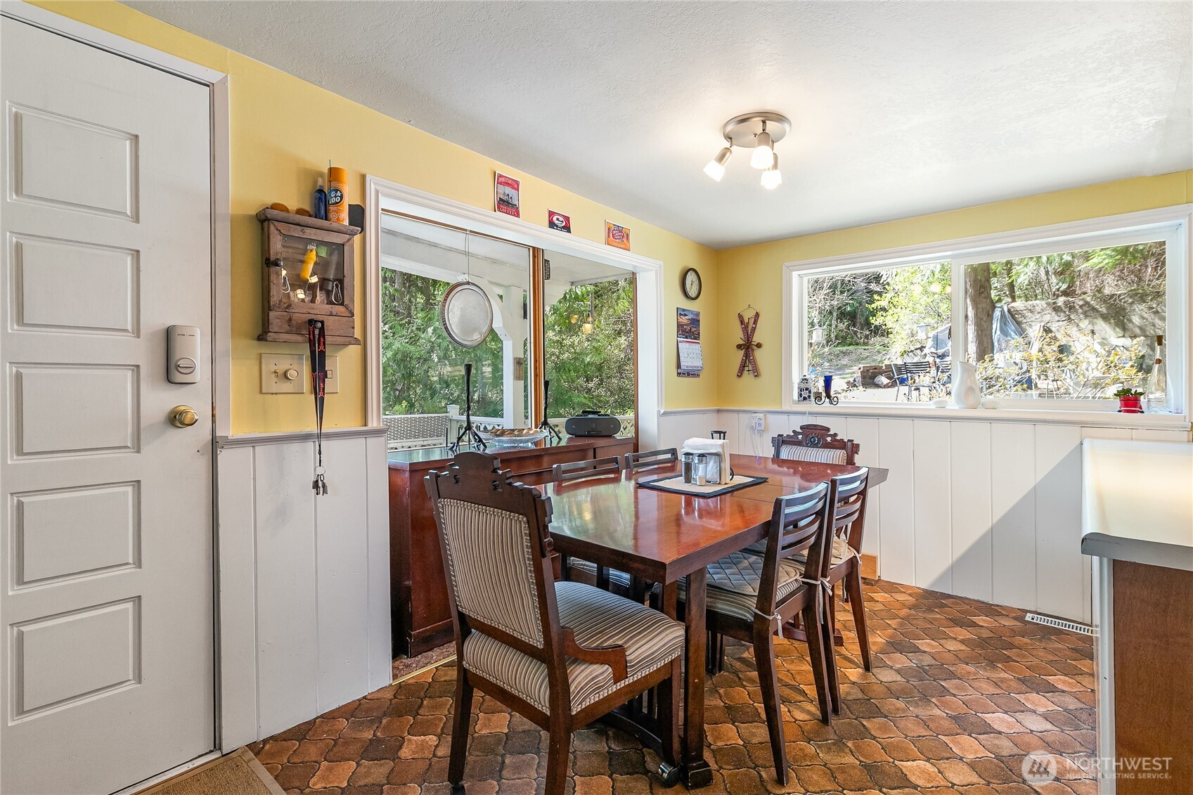 9244 Black Mountain Lane Maple Falls WA 98266