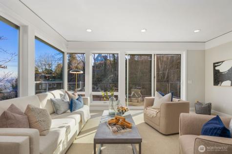 1717 Ferry Avenue SW Seattle WA 98116