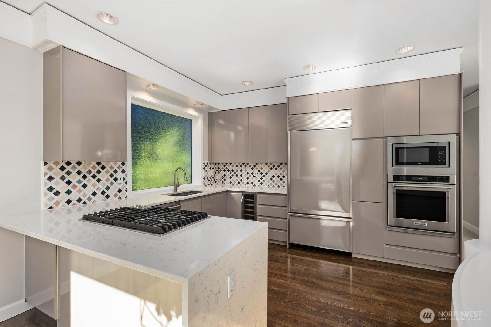 1717 Ferry Avenue SW Seattle WA 98116