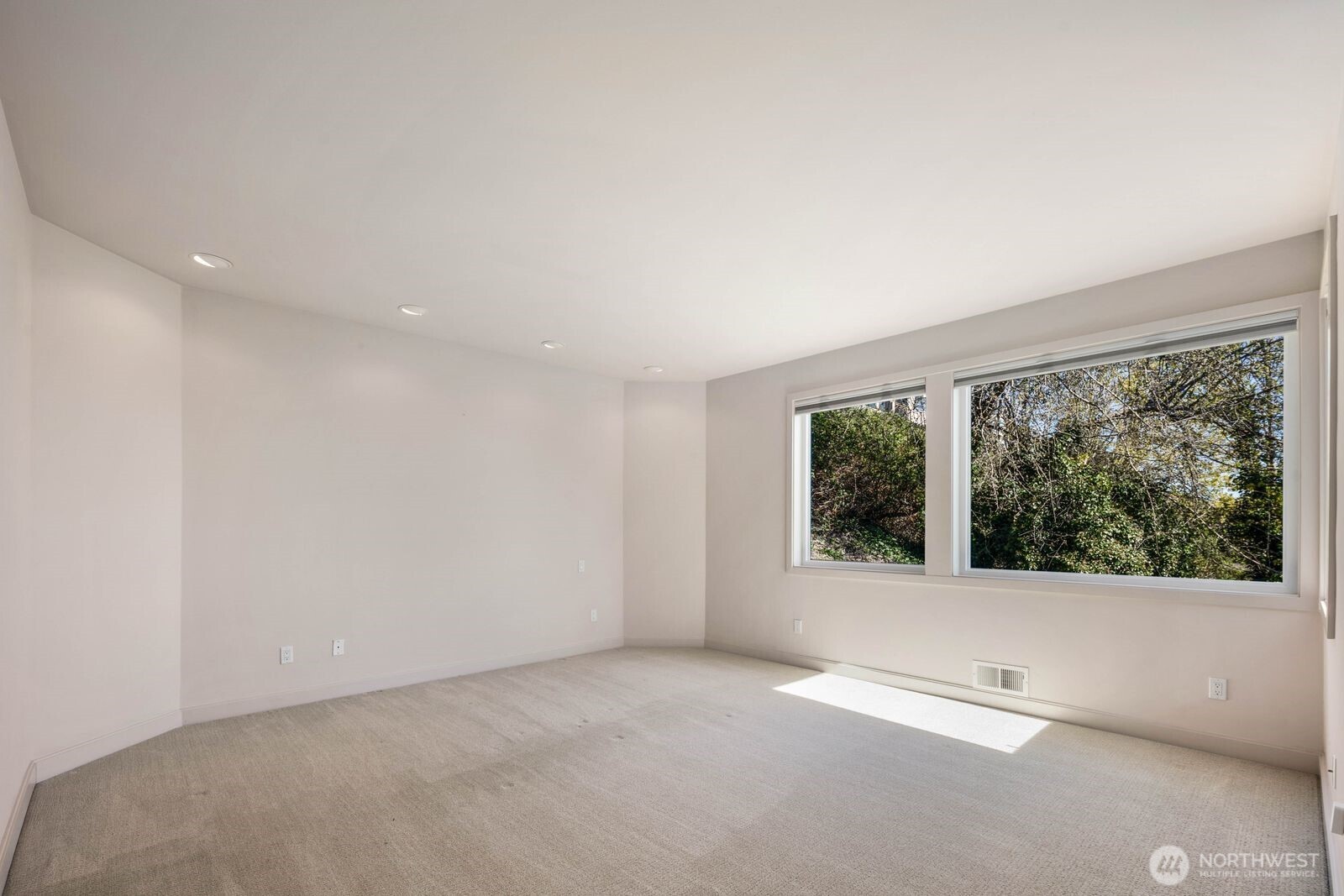 1717 Ferry Avenue SW Seattle WA 98116