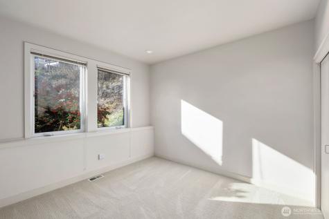 1717 Ferry Avenue SW Seattle WA 98116