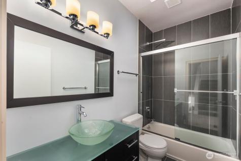 1717 Ferry Avenue SW Seattle WA 98116