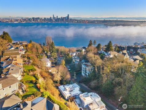 1717 Ferry Avenue SW Seattle WA 98116
