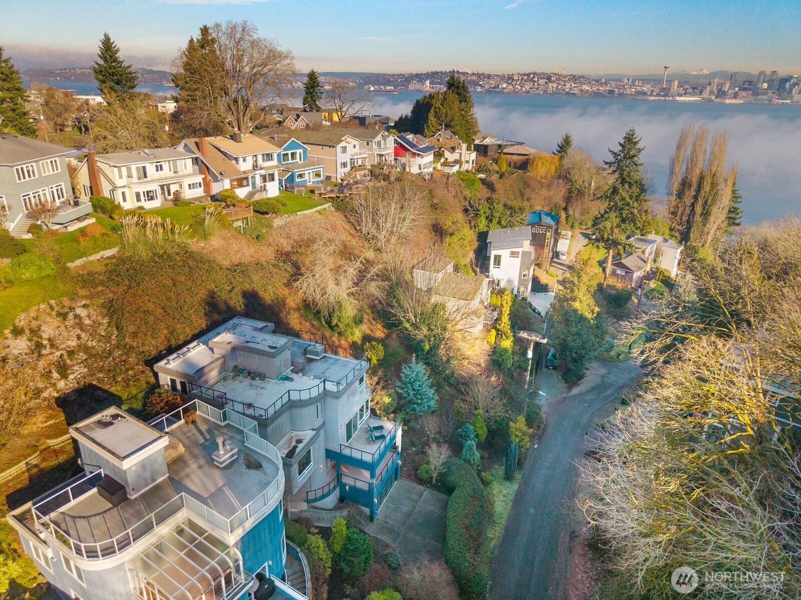 1717 Ferry Avenue SW Seattle WA 98116