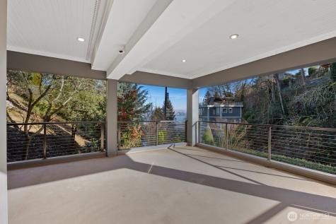 1717 Ferry Avenue SW Seattle WA 98116