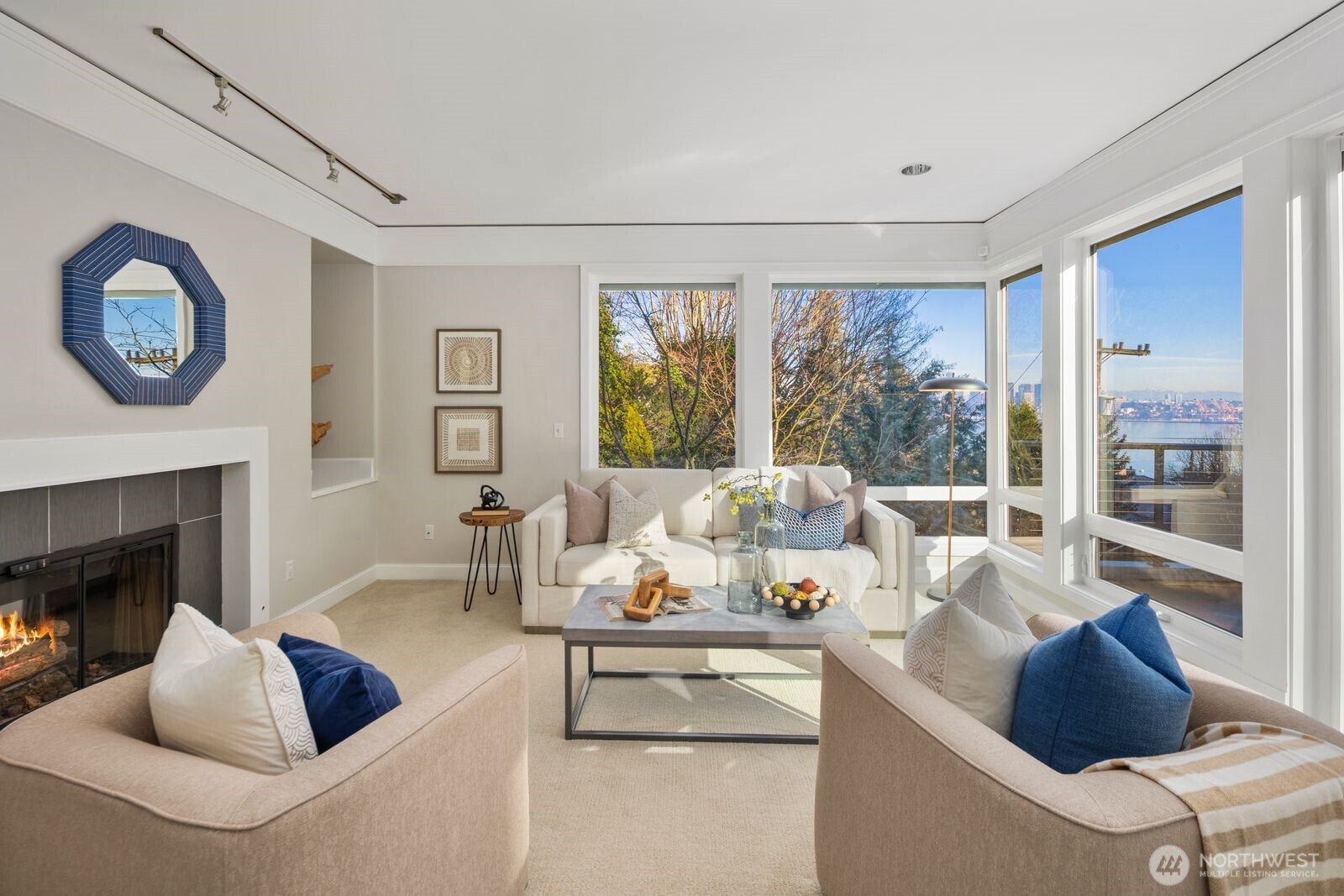 1717 Ferry Avenue SW Seattle WA 98116