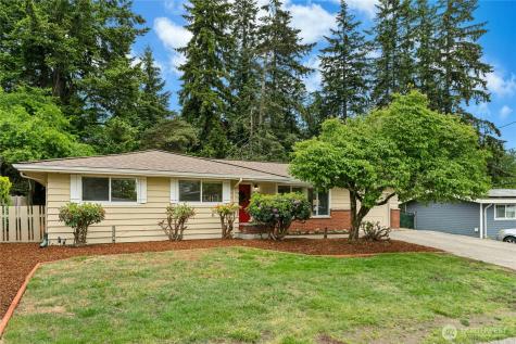 804 Lynnwood Avenue NE Renton WA 98056