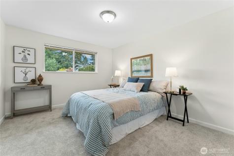804 Lynnwood Avenue NE Renton WA 98056
