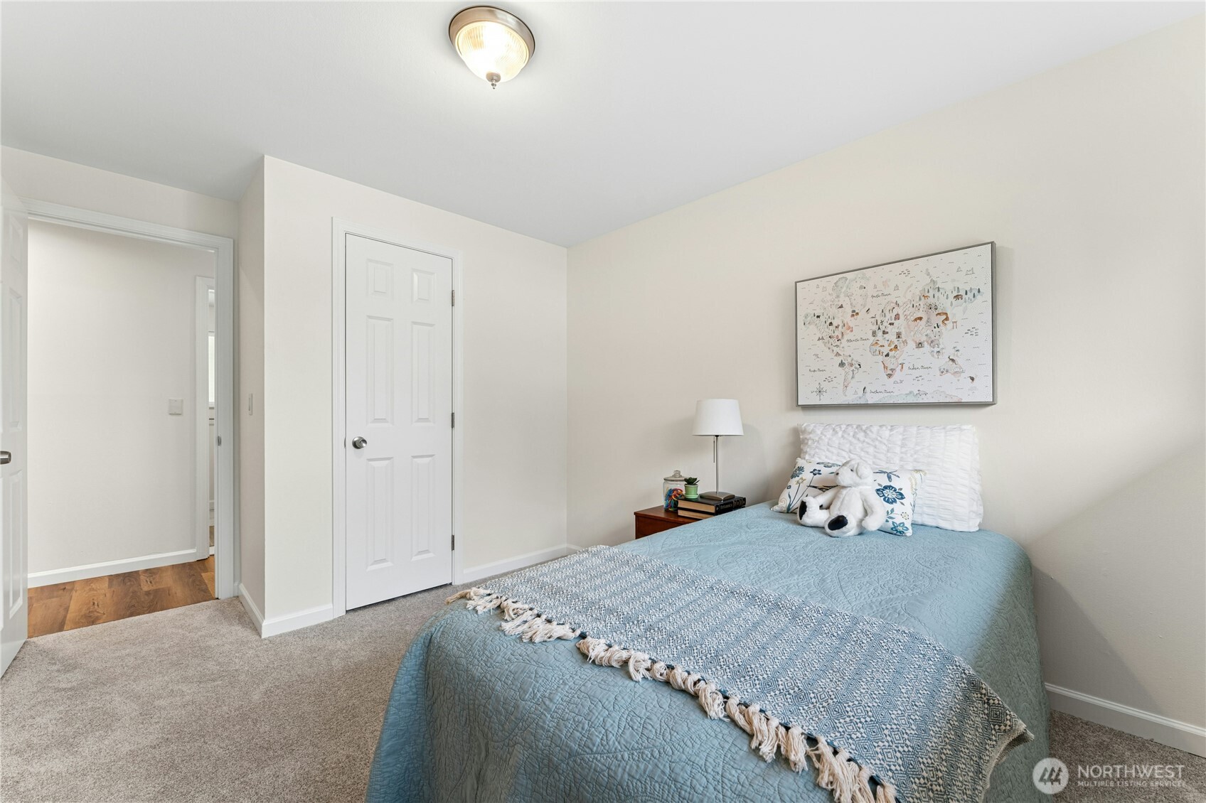 804 Lynnwood Avenue NE Renton WA 98056