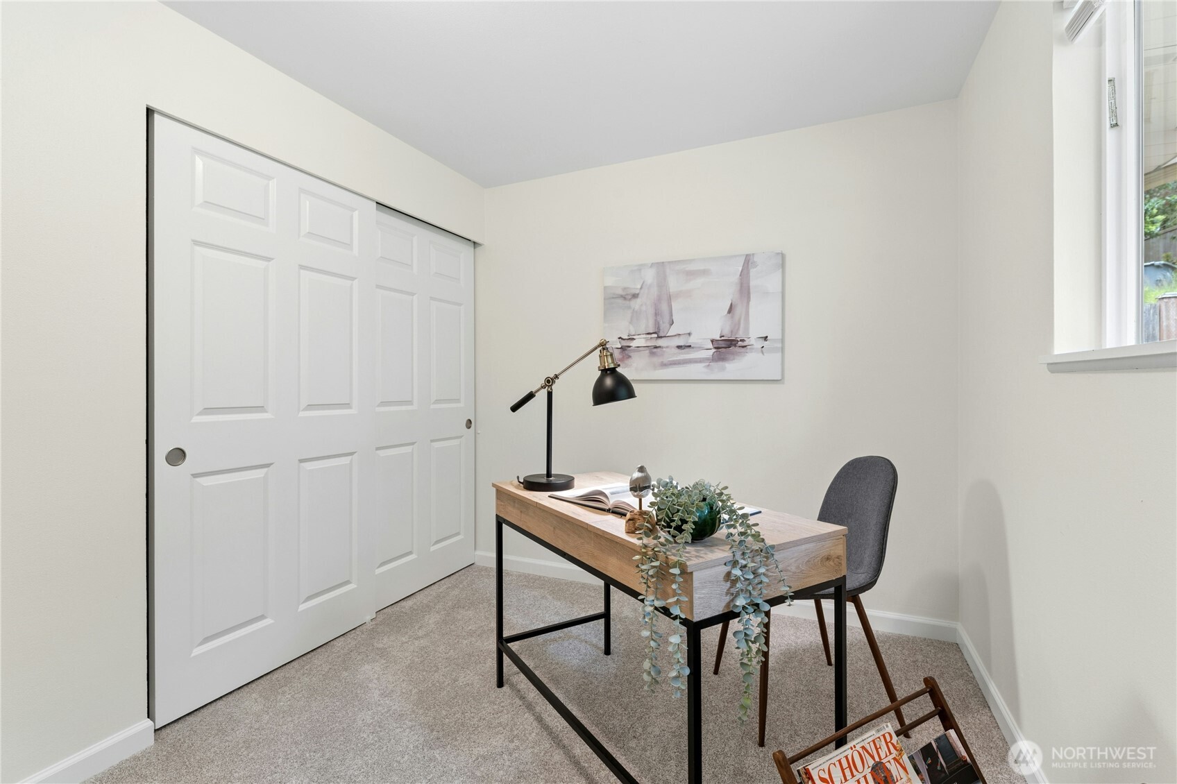 804 Lynnwood Avenue NE Renton WA 98056