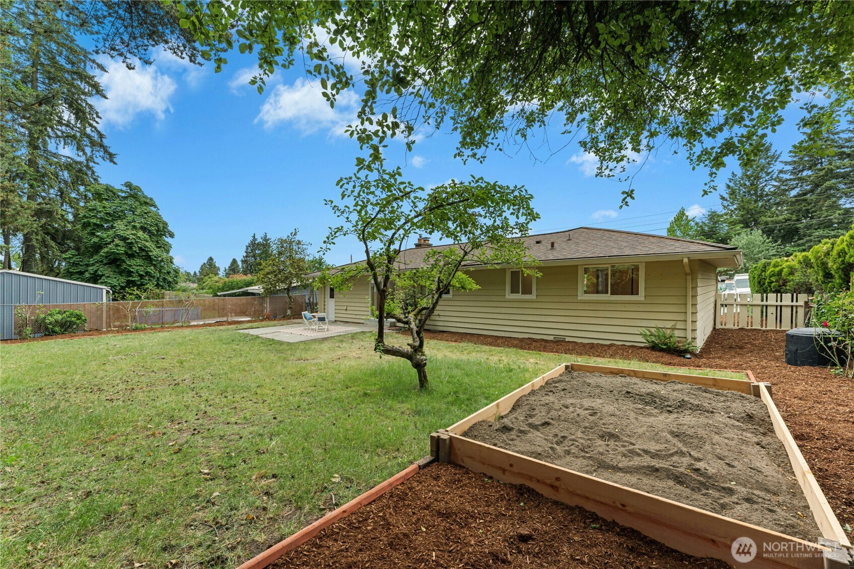 804 Lynnwood Avenue NE Renton WA 98056