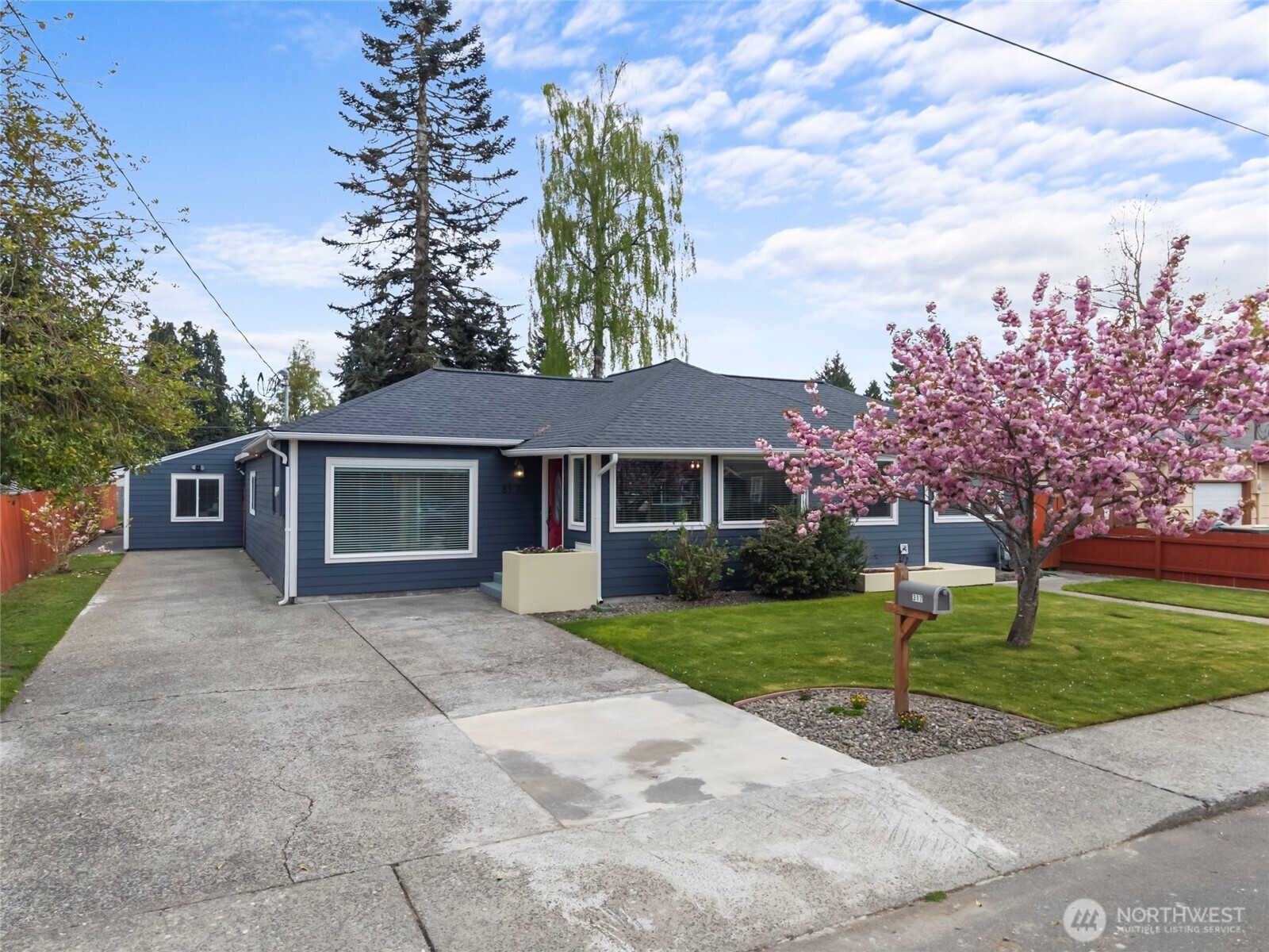 317 Laurelhurst Drive SE Tumwater WA 98501