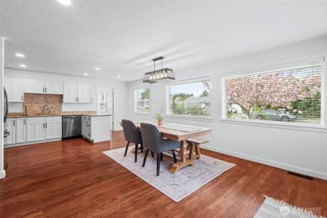 317 Laurelhurst Drive SE Tumwater WA 98501