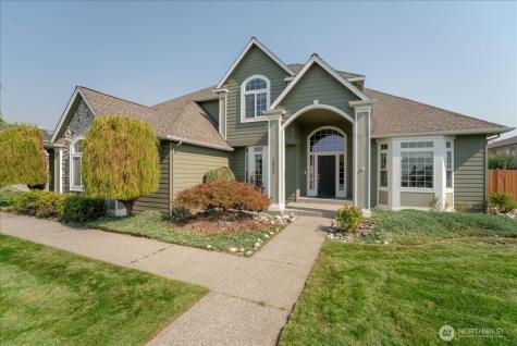 1653 Holly Lane East Wenatchee WA 98802