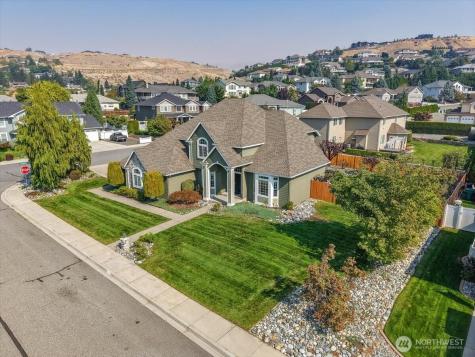 1653 Holly Lane East Wenatchee WA 98802