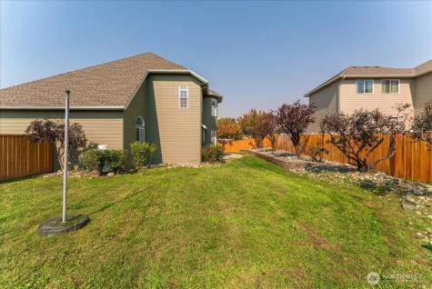 1653 Holly Lane East Wenatchee WA 98802