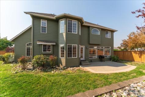 1653 Holly Lane East Wenatchee WA 98802