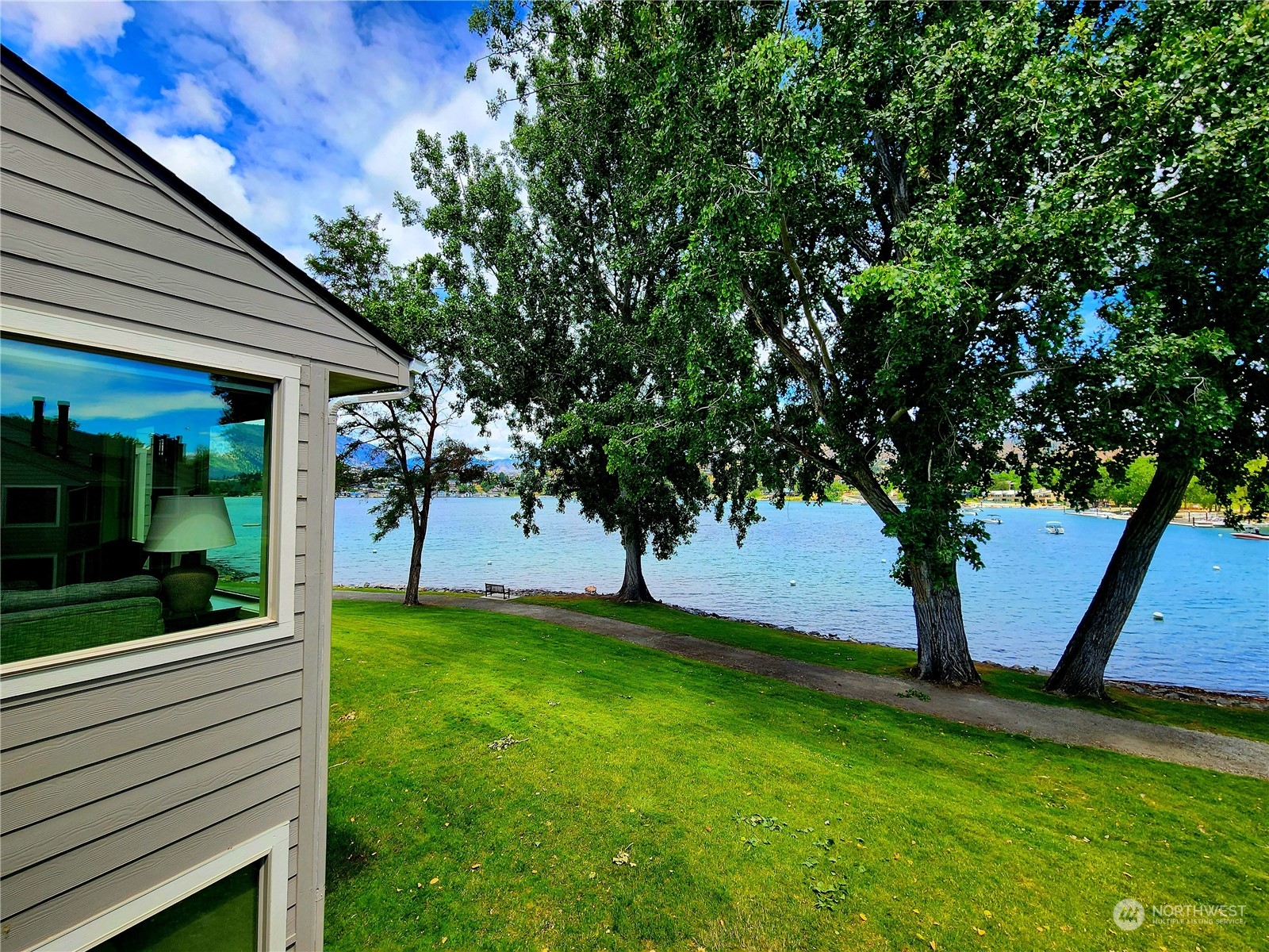 1 Beach 582-q Manson WA 98831