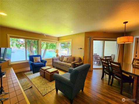 1 Beach 582-q Manson WA 98831