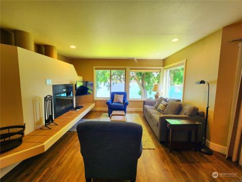 1 Beach 582-q Manson WA 98831