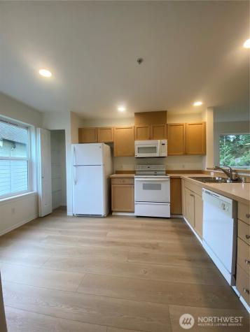 1600 121st Street SE Everett WA 98208