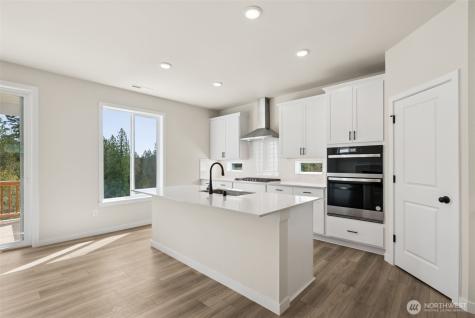 2025 NE Norseman Way Poulsbo WA 98370