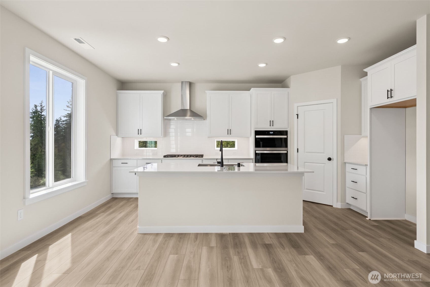 2025 NE Norseman Way Poulsbo WA 98370