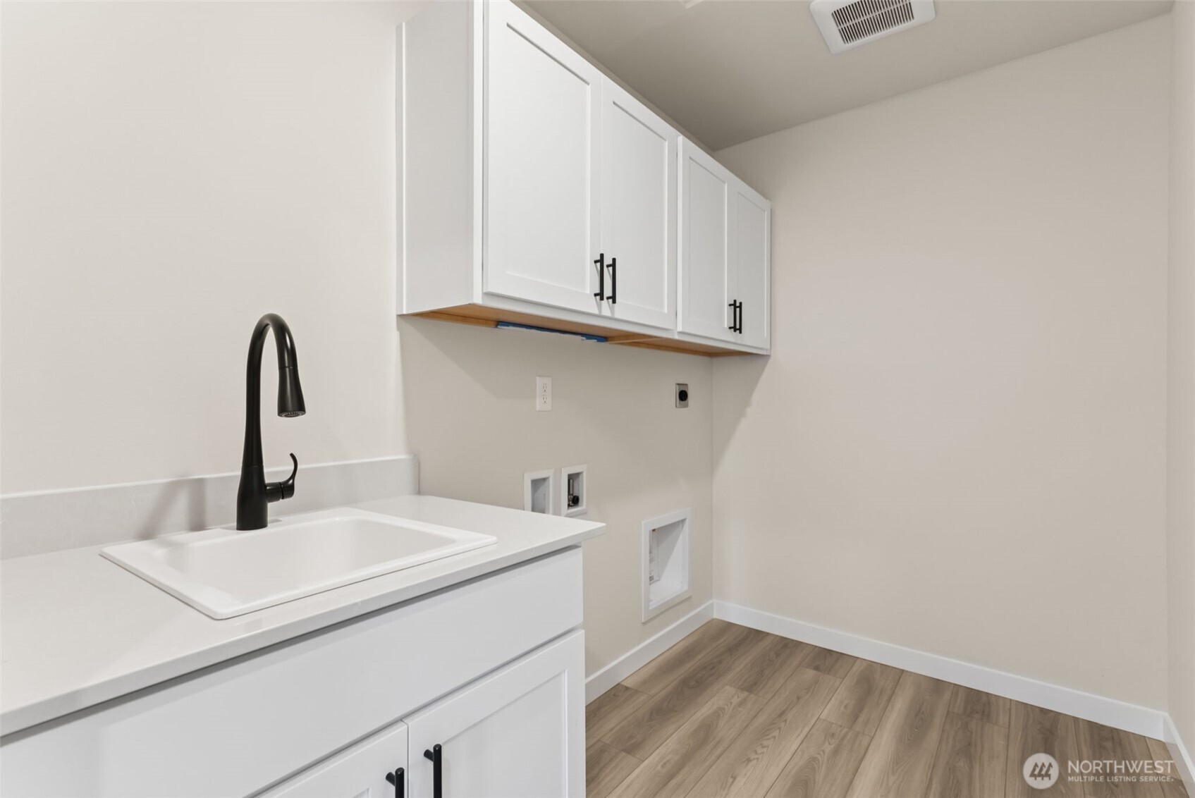 2025 NE Norseman Way Poulsbo WA 98370