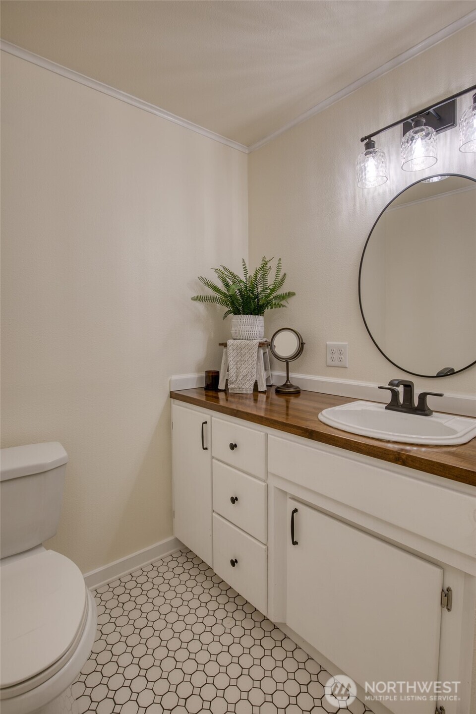 337 Logan Hill Road Chehalis WA 98532