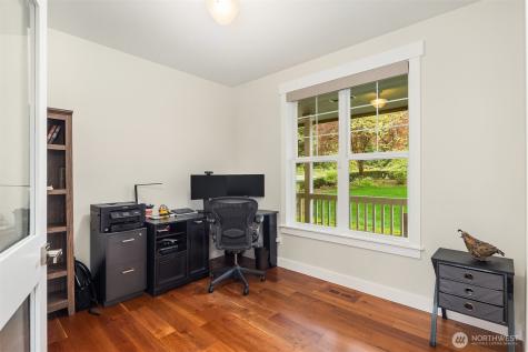 3516 224th Avenue NE Redmond WA 98053