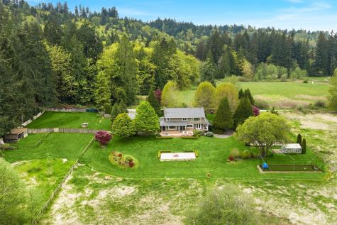 3516 224th Avenue NE Redmond WA 98053