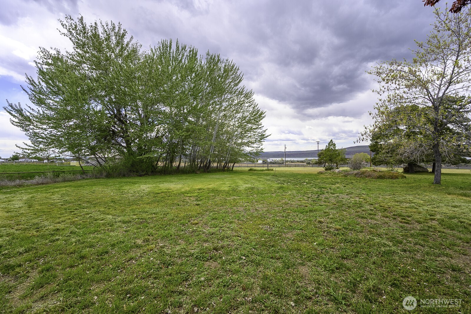 10035 Fordair Road NE Coulee City WA 99115