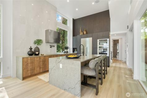 11905 89th Avenue NE Kirkland WA 98034