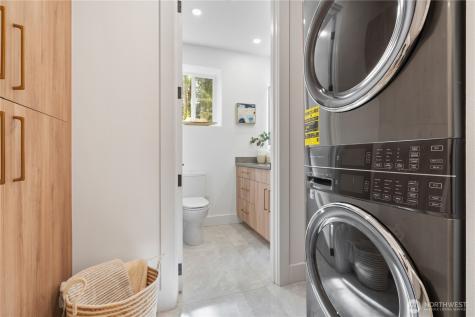 11905 89th Avenue NE Kirkland WA 98034