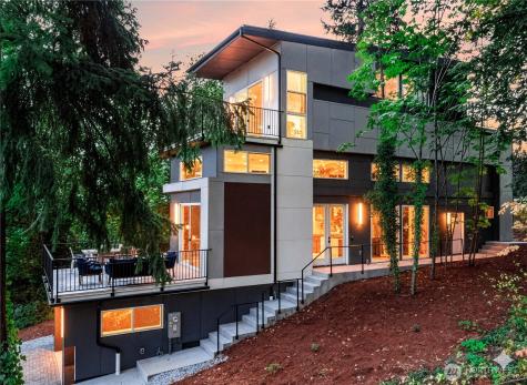 11905 89th Avenue NE Kirkland WA 98034