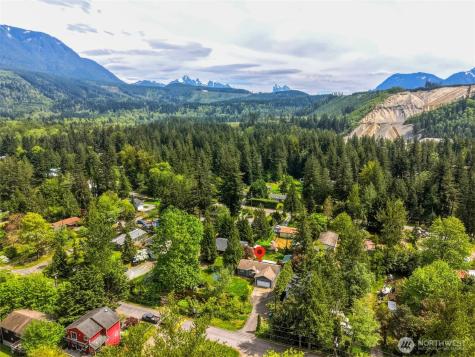 44132 Fir Road Gold Bar WA 98251