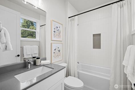 12112 94th Place NE Kirkland WA 98034