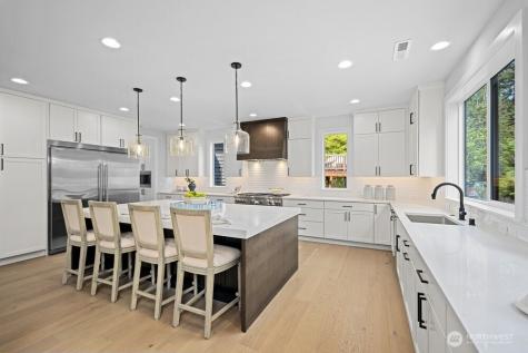 12112 94th Place NE Kirkland WA 98034