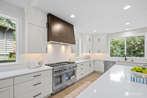 12112 94th Place NE Kirkland WA 98034