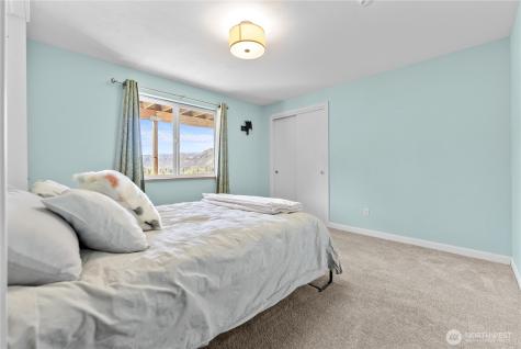 2081 Highway 153 Carlton WA 98814