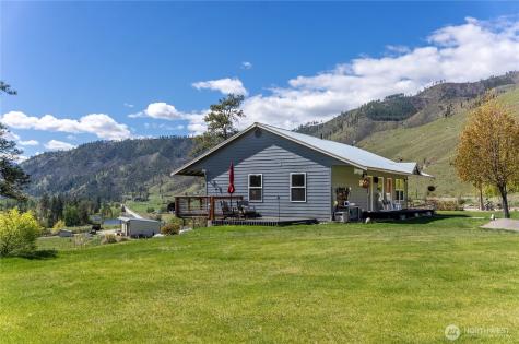 2081 Highway 153 Carlton WA 98814