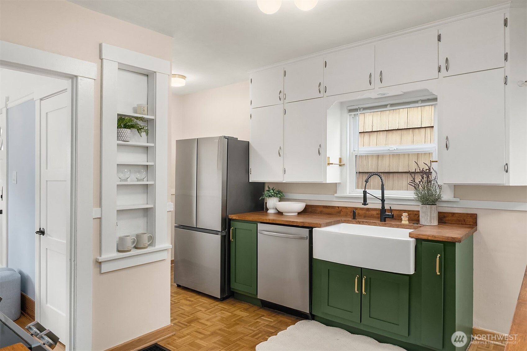 6044 25th Avenue NE Seattle WA 98115