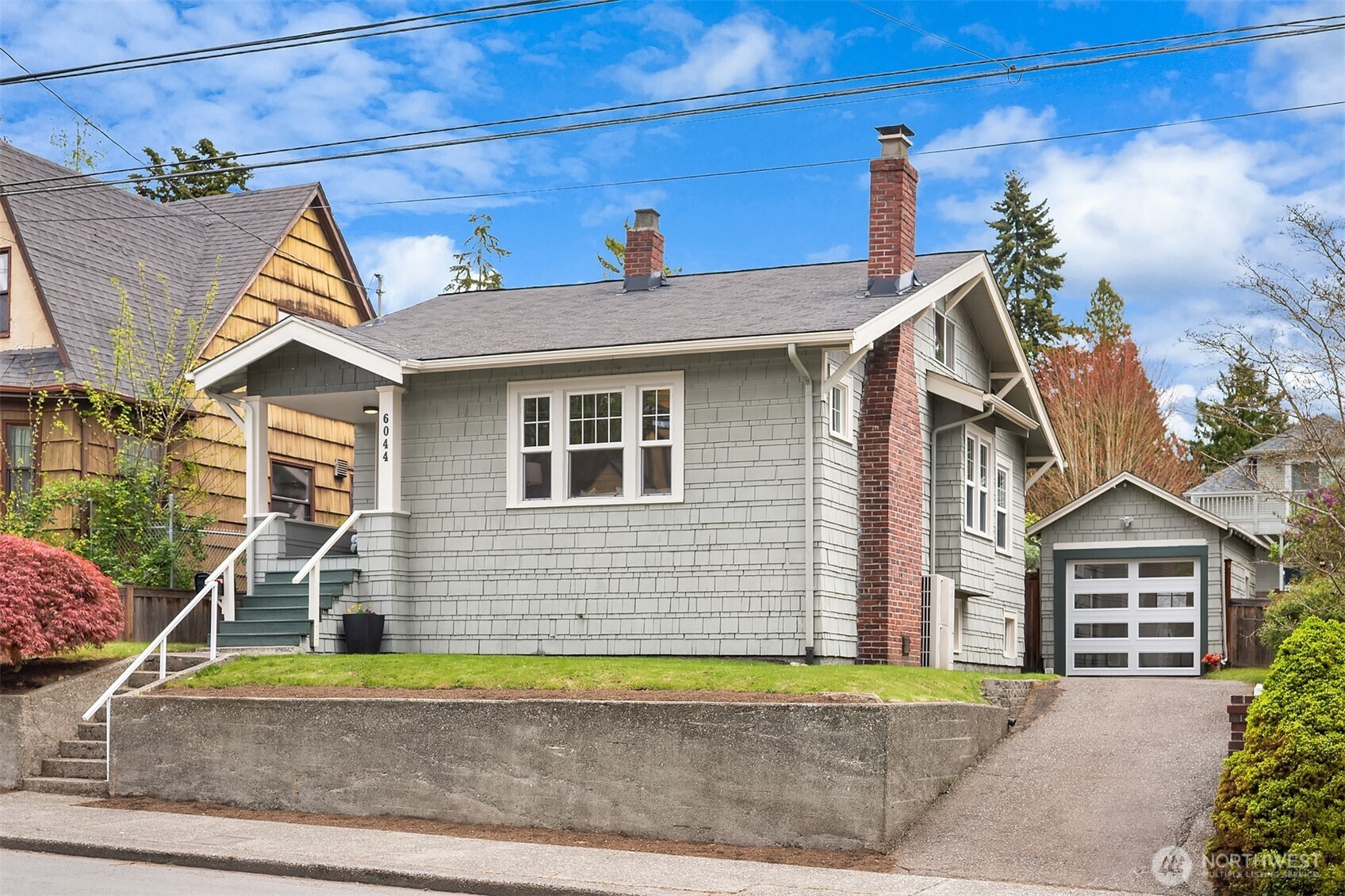 6044 25th Avenue NE Seattle WA 98115