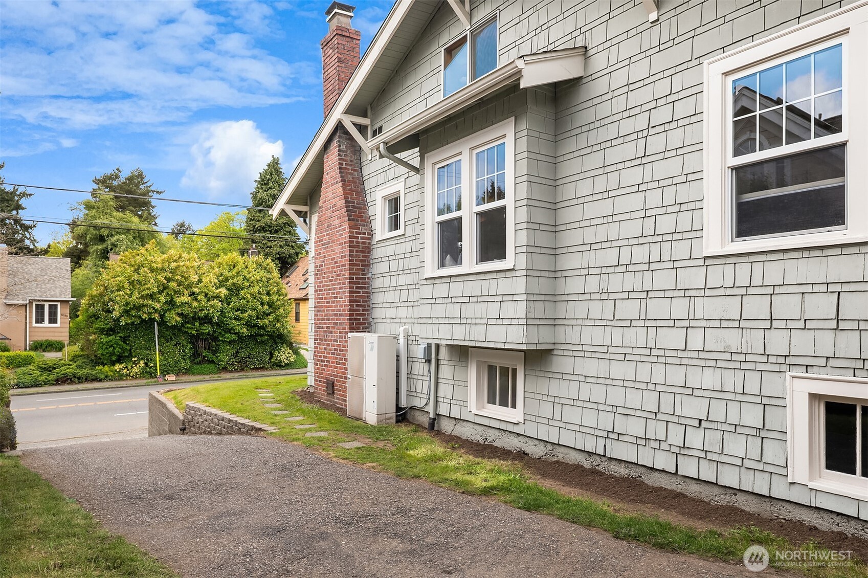 6044 25th Avenue NE Seattle WA 98115