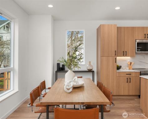 223 NE 75th Street Seattle WA 98115