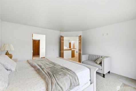 13945 SE 159th Place Renton WA 98058