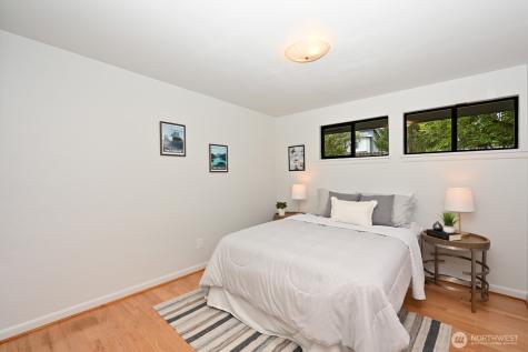 1529 NE 107th Street Seattle WA 98125